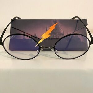DIFF Harry Potter™ with Blue Light Filter Lenses & specialized trifold case